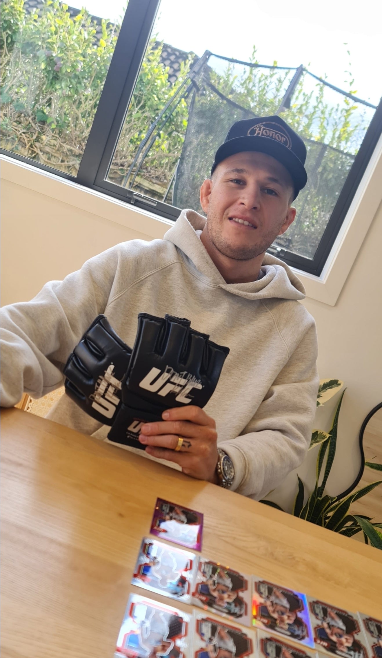 Kai "Don't Blink" Kara-France UFC Glove auto
