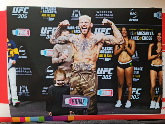 Dan 'Hangman' Hooker signed A4 photo (Weigh in)