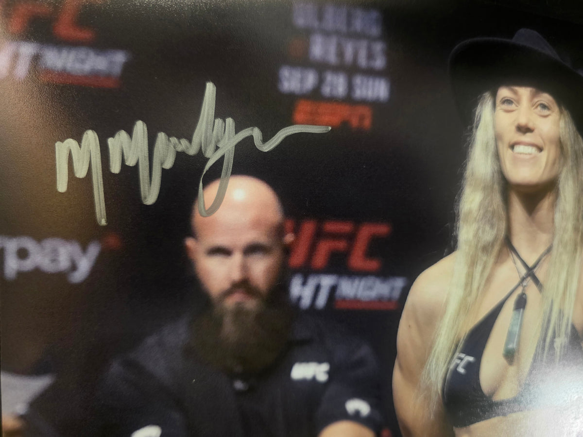 "The Wild One" Michelle Montague weigh in signed photo